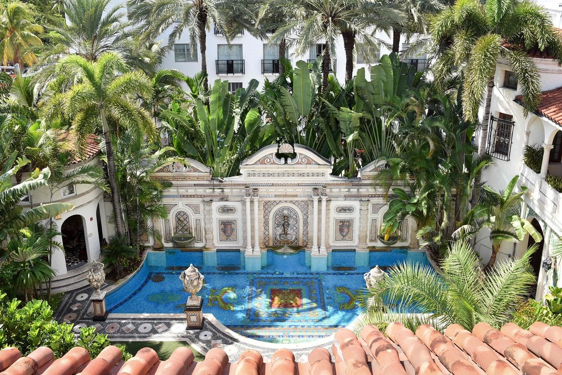 10 Secrets of Gianni Versace's Miami Mansion-01.jpg